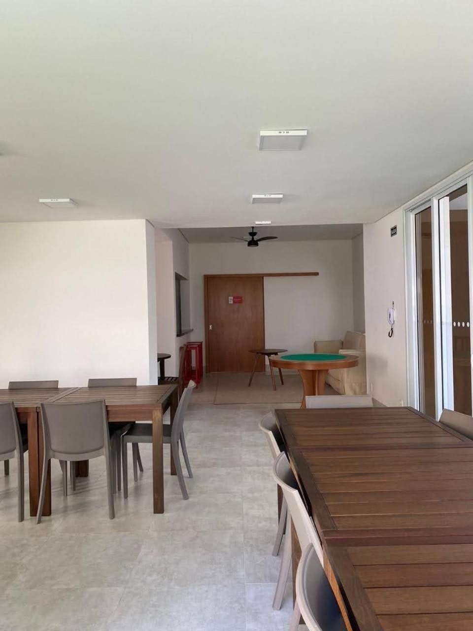 Aconchegante E Moderno Apartamento Pertissimo Da Praia أوباتوبا المظهر الخارجي الصورة