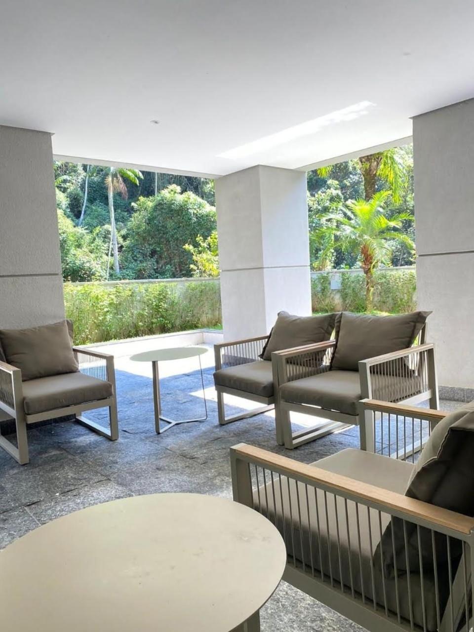 Aconchegante E Moderno Apartamento Pertissimo Da Praia أوباتوبا المظهر الخارجي الصورة
